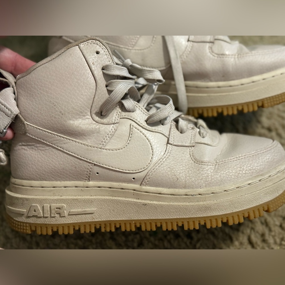 Nike Air Force 1 High Utility | Women’s | Pink-Tan |